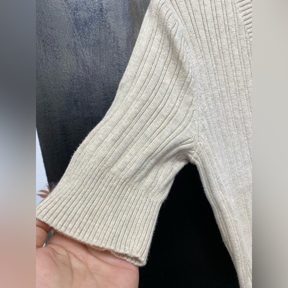 4/$20✨ CROFT & BARROW Cardigan/cover up top !! - Picture 3 of 11